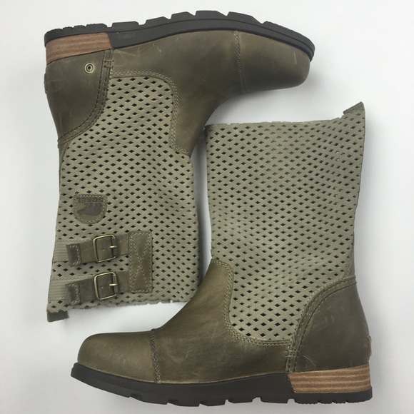 Sorel Shoes - Sorel Major perforated leather boots Sz 7